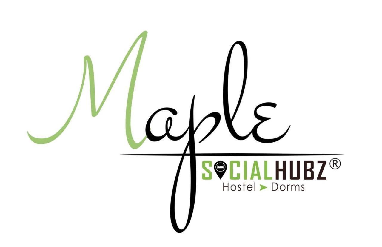 Maple Social Hubz-Hostel Мумбаи Экстерьер фото